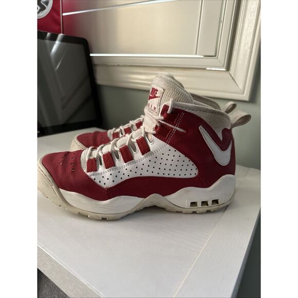 Nike Air Darwin Dennis Rodman Red White AJ9710-600 Men's Size 10 No Insoles - Picture 1 of 14